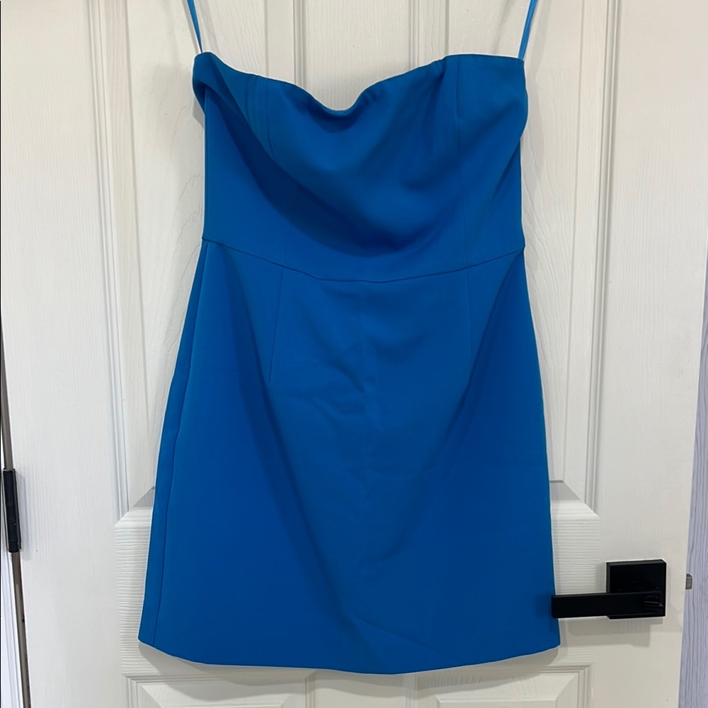 Elegant Blue Strapless Dress